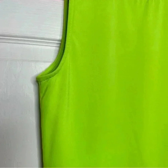 Ardene Mock Neck Tank Top Sleeveless Neon Green Size Medium - Picture 9 of 16